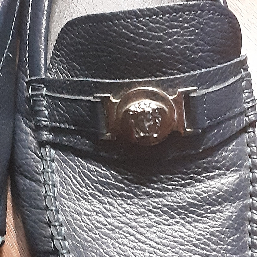 Size 10 vercase loafers